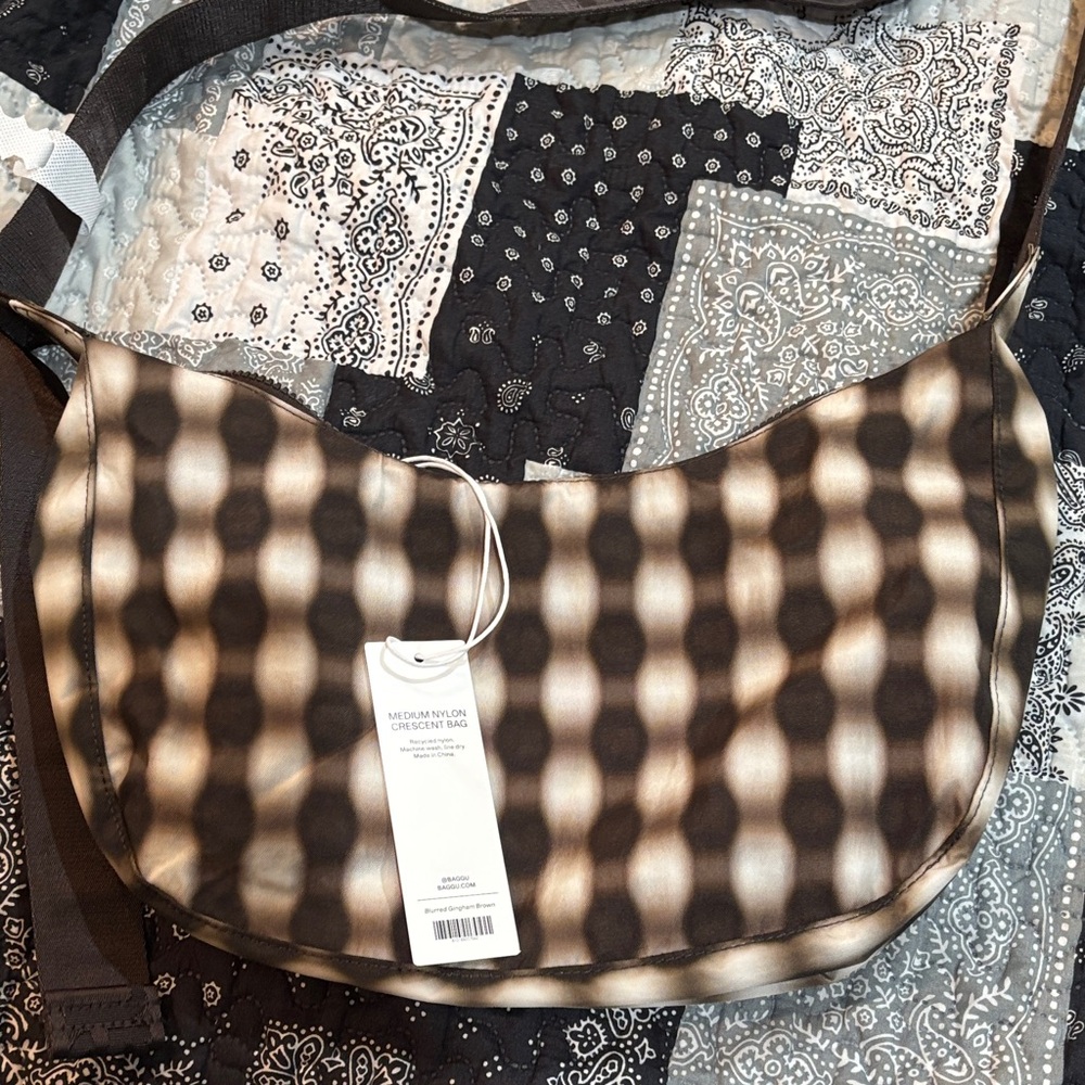 Baggu blurred brown gingham medium crescent bag